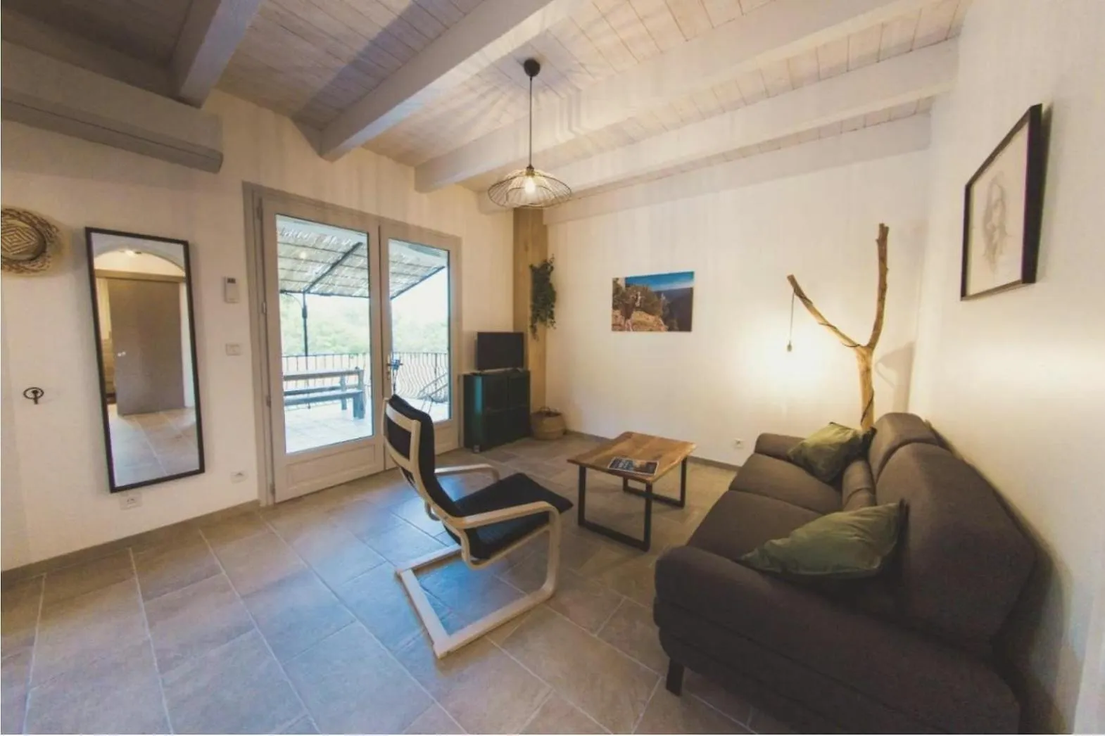 Holiday home Charming House With Swimming Pool Southern Ardeche Rochecolombe